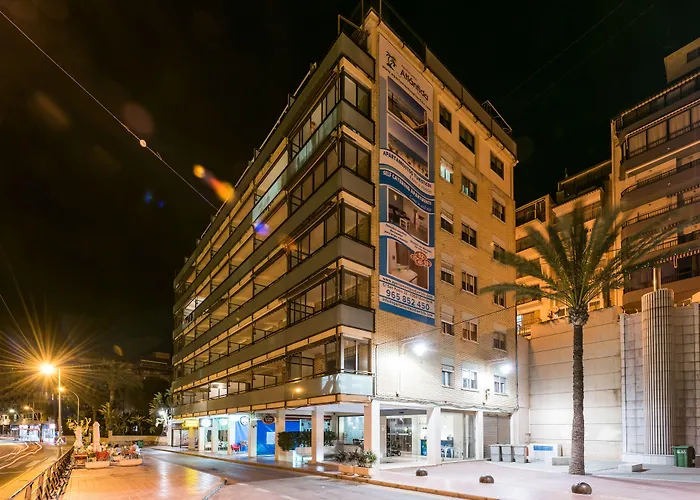 Flats Friends Atlantida