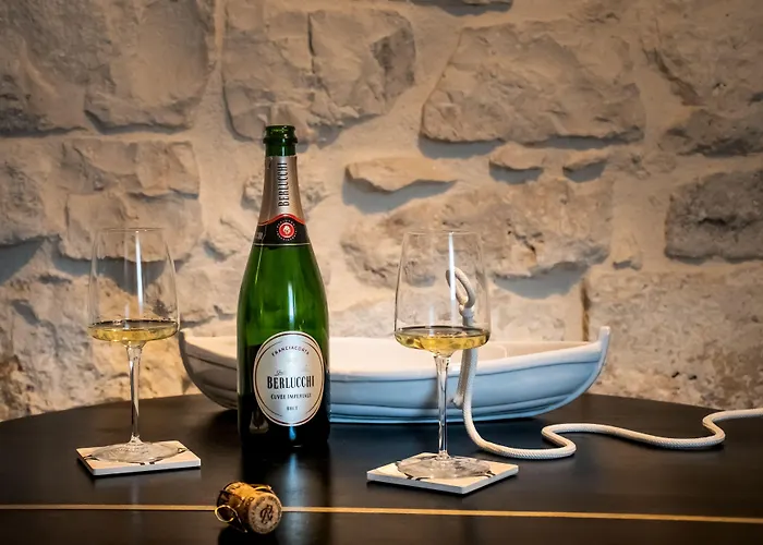 Antico Mondo Rooms & Suites