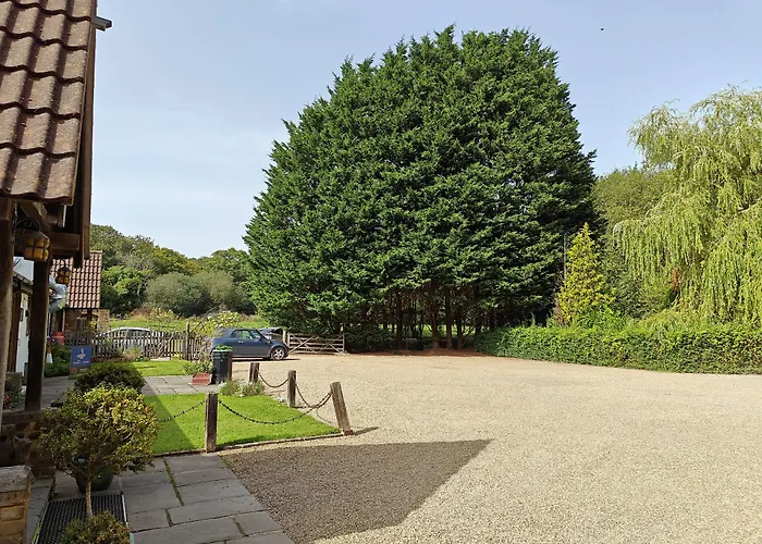 Little Foxes Hotel & Gatwick Airport Parking