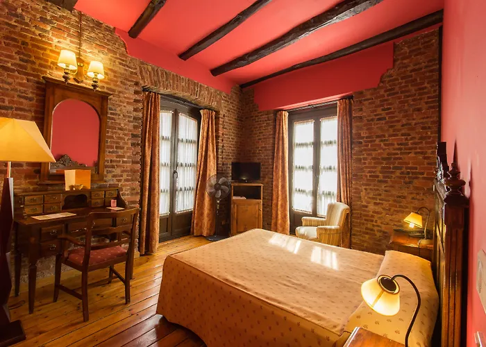  La Posada Regia