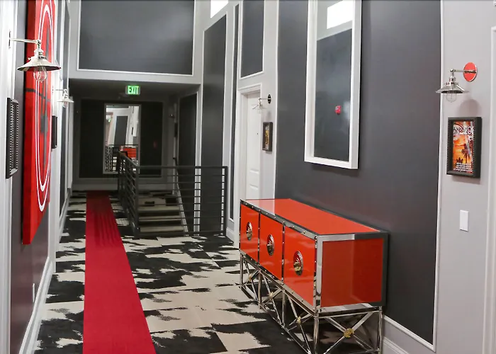 Hollywood Le Bon Hotel