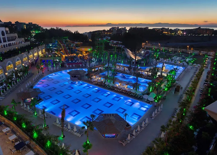 Hotel boutique: Crystal Sunset Pearl Collection