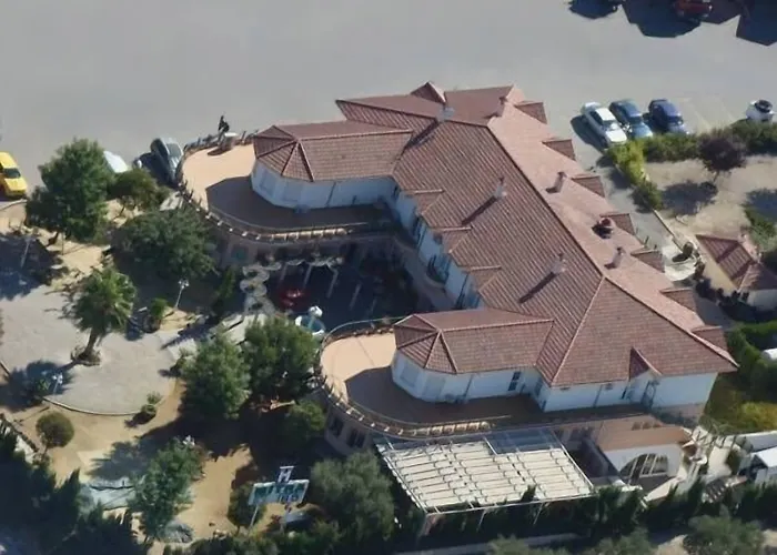 Hotel familiar: Hotel Mitra Crisálida