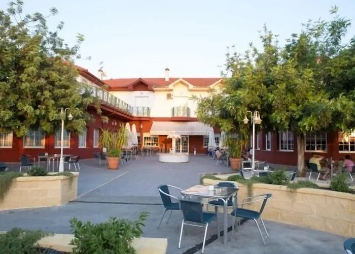 Hotel familiar: Hotel Mitra Crisálida