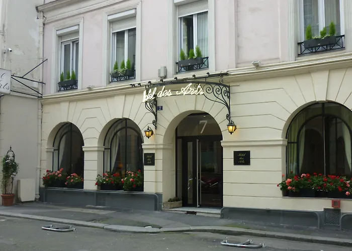 Hotel familiar: Hotel Des Arts - Cite Bergere