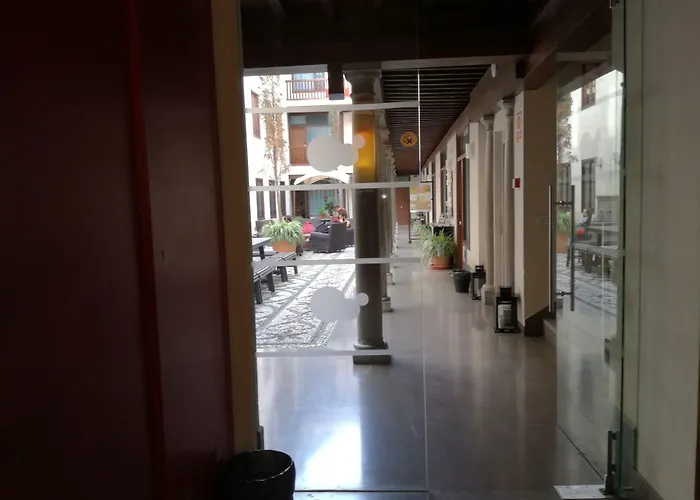 Isa Granada