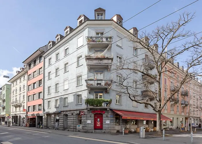  Swiss Star Longstreet - Self Check-In