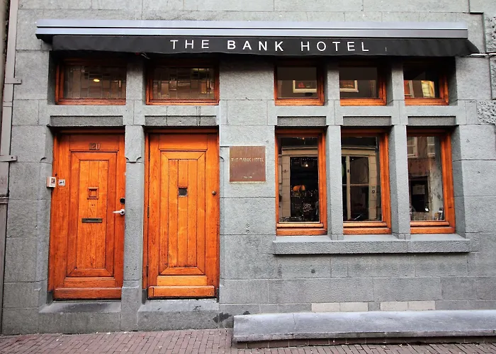 Hotel familiar: The Bank Hotel