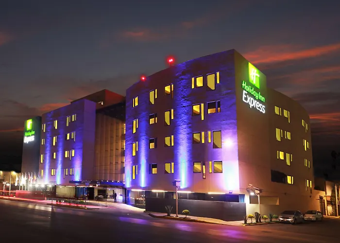 Hotel Jacuzzi: Holiday Inn Express Mexico Aeropuerto, an IHG Hotel