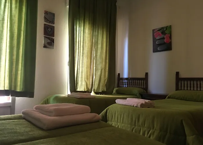  Hostal Santa Barbara