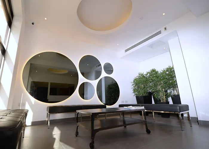 Pelican London Hotel&Residence