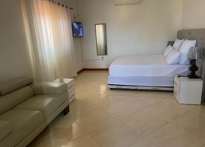 Ak Guesthouse