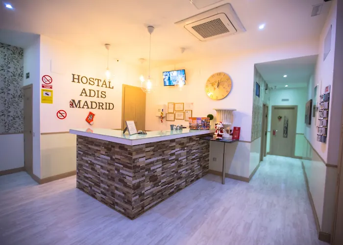  Hostal Adis