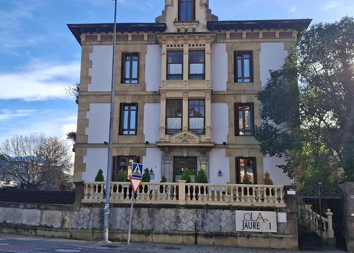 Hotel Olajauregi