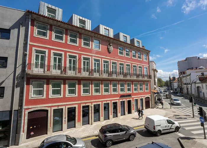Hotel familiar: Arts Hotel Porto, Tapestry Collection By Hilton