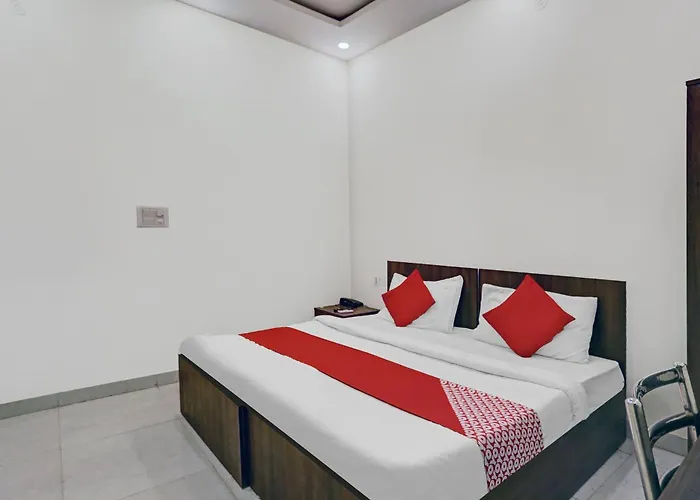 Hotel O M.C. Residency