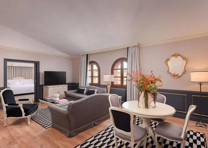 Eugenia de Montijo, Autograph Collection