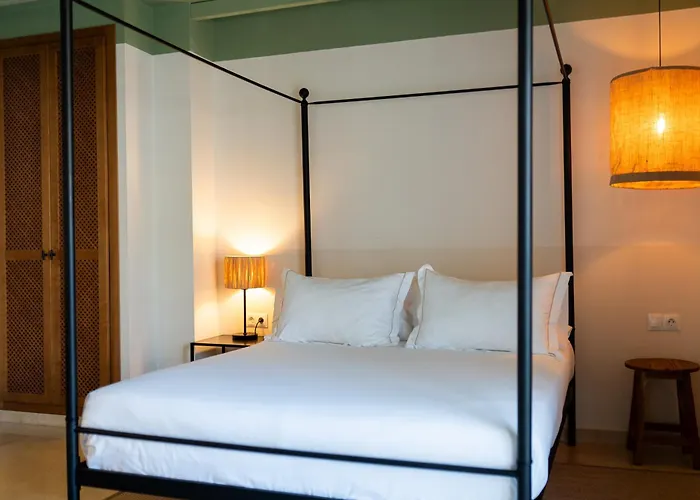 Rooms By Jova