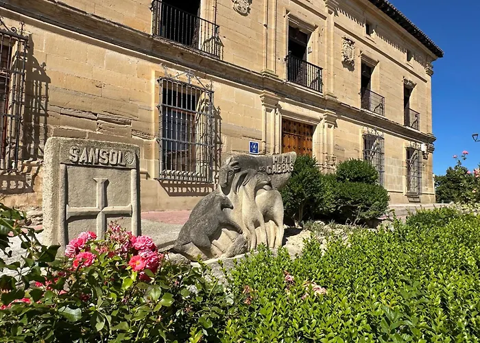  Palacio De