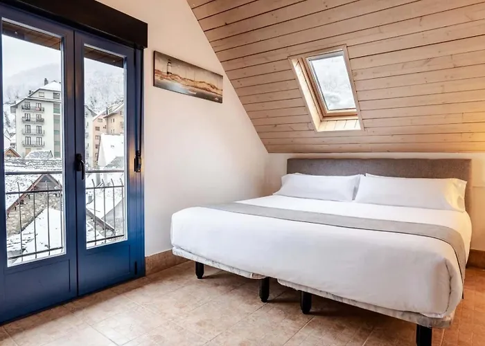 Hostal Nau Pradets