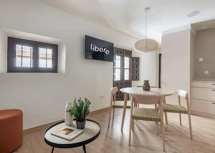 Apartamentos Líbere Málaga la Merced