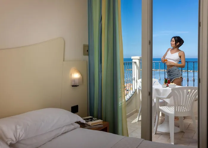 Hotel Zeus
