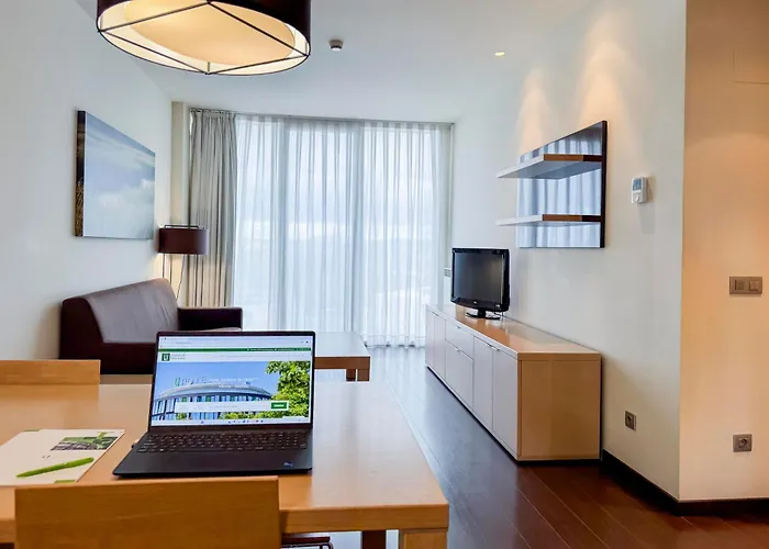 Resort: Sercotel Jardines de Uleta Suites