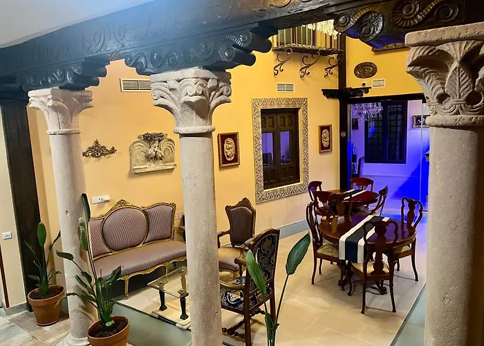 Hotel de 4 estrellas: Hotel Boutique Casón De Los López