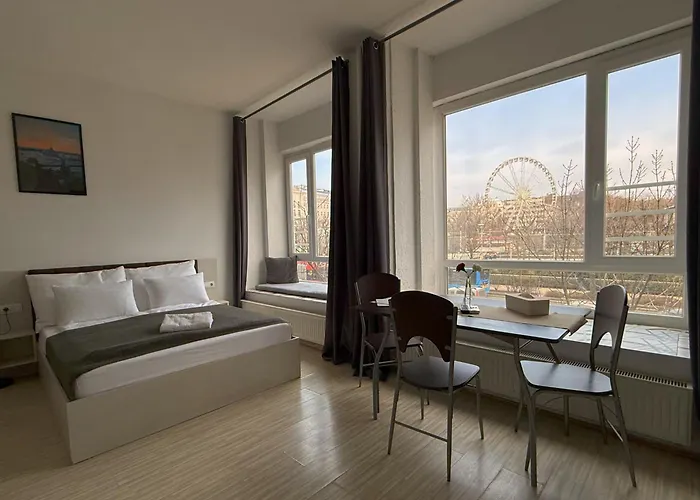 Zoom-Budapest Apartments