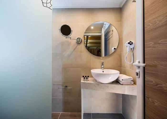 Infinity City Boutique Hotel