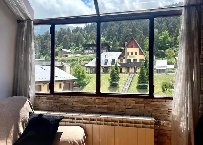 La MOLINA A 5 Minutos De Las Pistas De Esquí