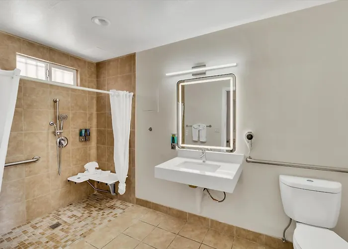 Hotel céntrico: Hotel 414 Anaheim