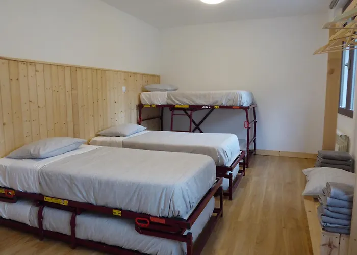 Camping Selva De Oza
