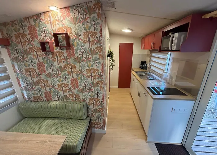 Camping: Glamping Lodge Estartit