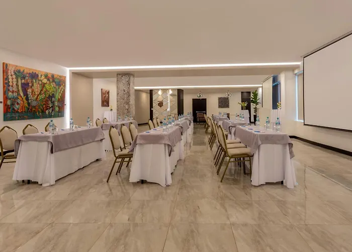 Hotel 5 Estrellas Four Points By Sheraton Cuenca