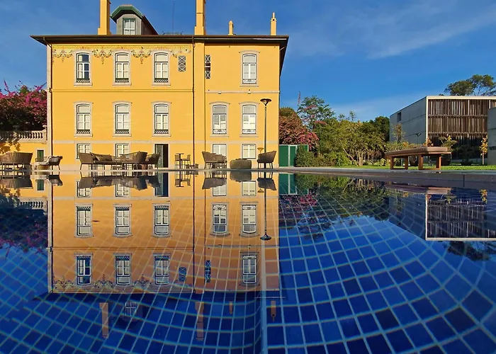 Hotel Jacuzzi: Boeira Garden Hotel Porto Gaia, Curio Collection By Hilton