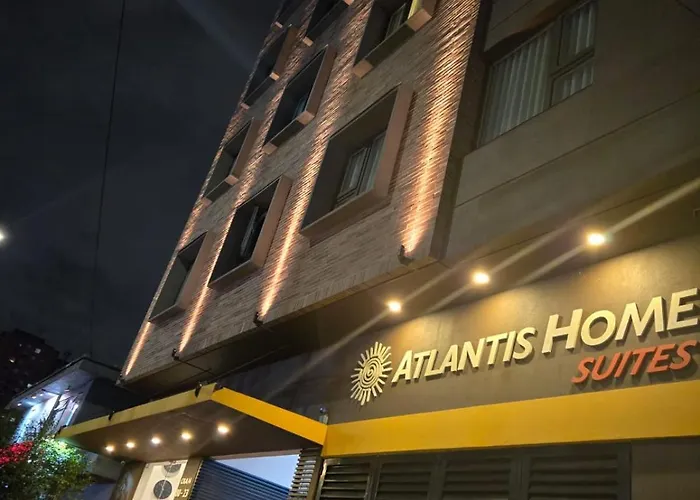 Hotel con vistas: Atlantis Home Zona T