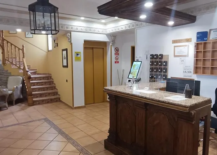 Hotel de 3 estrellas: Hostal Maria Ronda