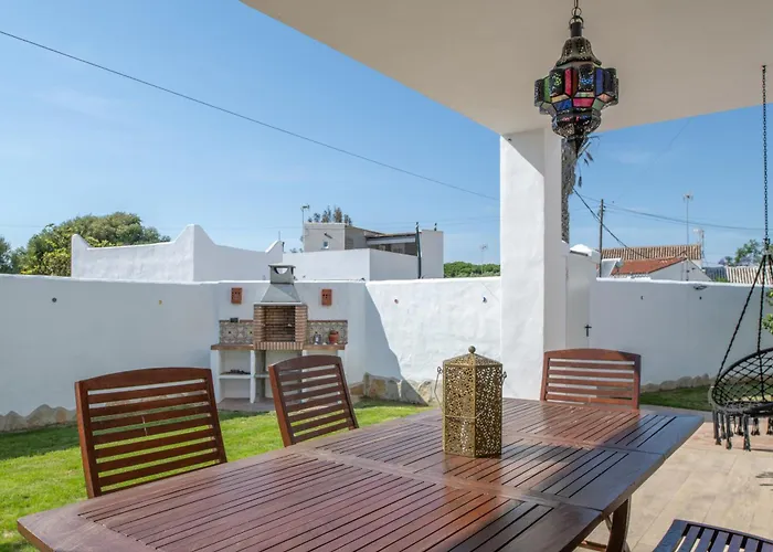 Casa Trafalmar con piscina exterior
