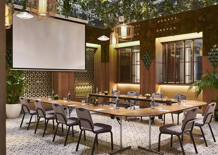 Hotel 5 Estrellas Hyatt Centric Gran Via Madrid