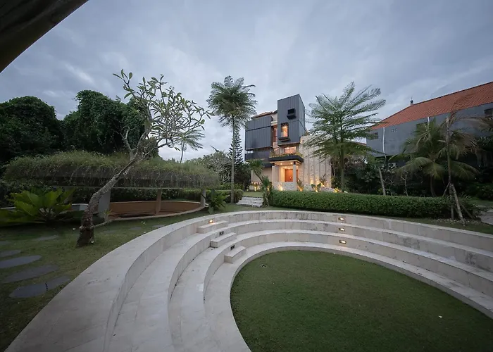 Padang-Padang Inn