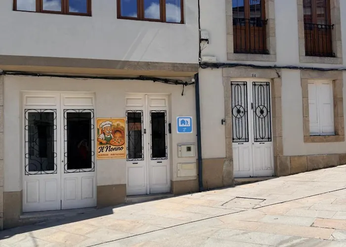 Albergue Y Gelateria Il Nonno