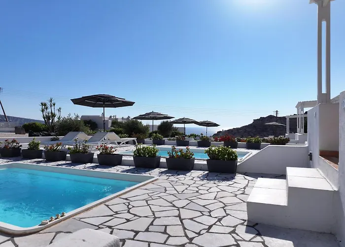Katharos Pool Villas