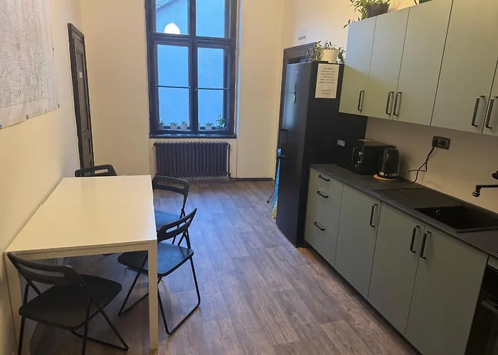 Hostel EMMA