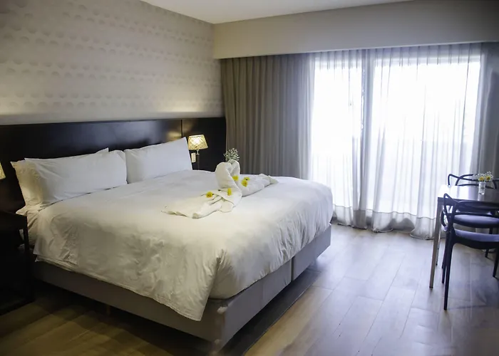 Avellaneda Aparts & Suites