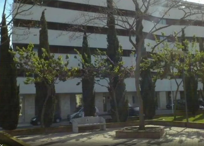 Hotel cerca del colegio: estudio santa maria