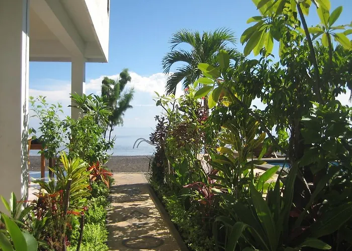 Hotel céntrico: Lucky Paradise Bungalows On The Beach