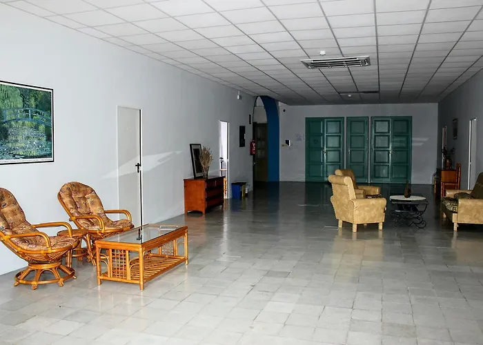 Hotel cerca del colegio: Alberg Solidanca Hostel