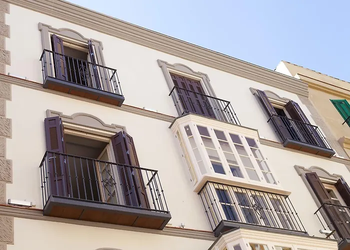 Alquiler de vacaciones: Apartamentos Pinar Malaga Centro