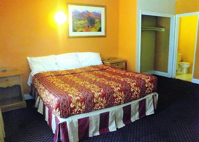 Long Beach Motel